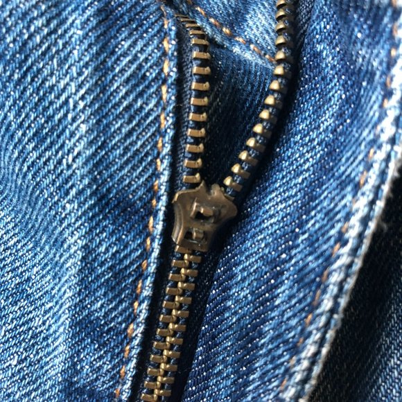 BRAND NEW BDG URBAN OUTFITTERS MOM SHORTS SIZE 26 - Picture 4 of 4